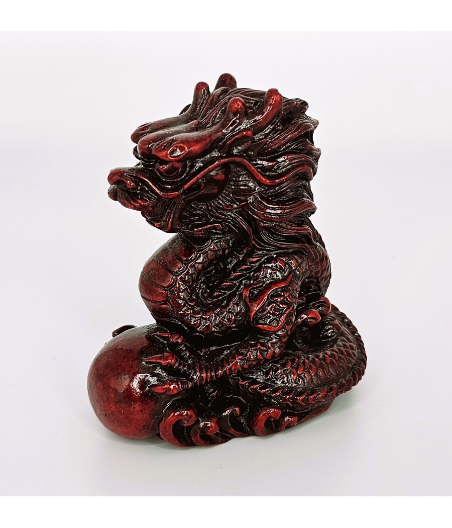 Sediaci čínsky drak